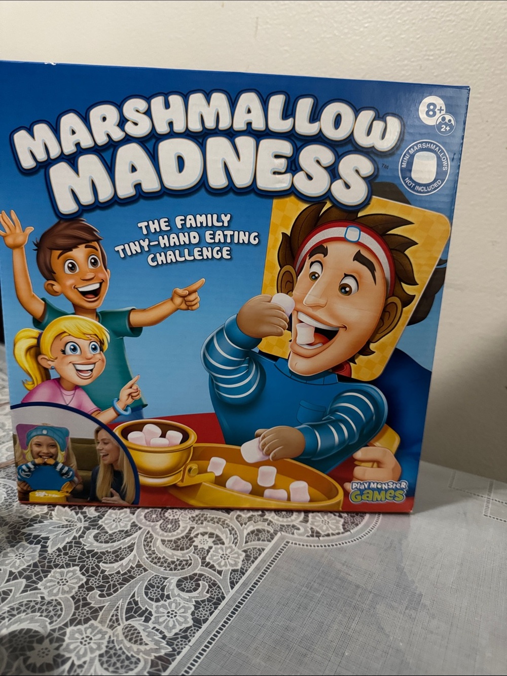 Marshmallow Madness Family Game by Play Monster - Blue